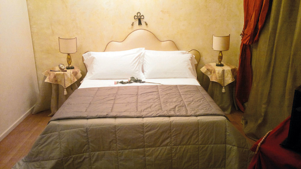 Casa Museo Palazzo Valenti Gonzaga Hotel Mantova Kültér fotó